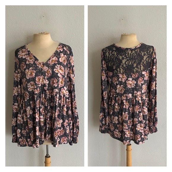torrid Tops - WAS $26 Torrid gray floral top